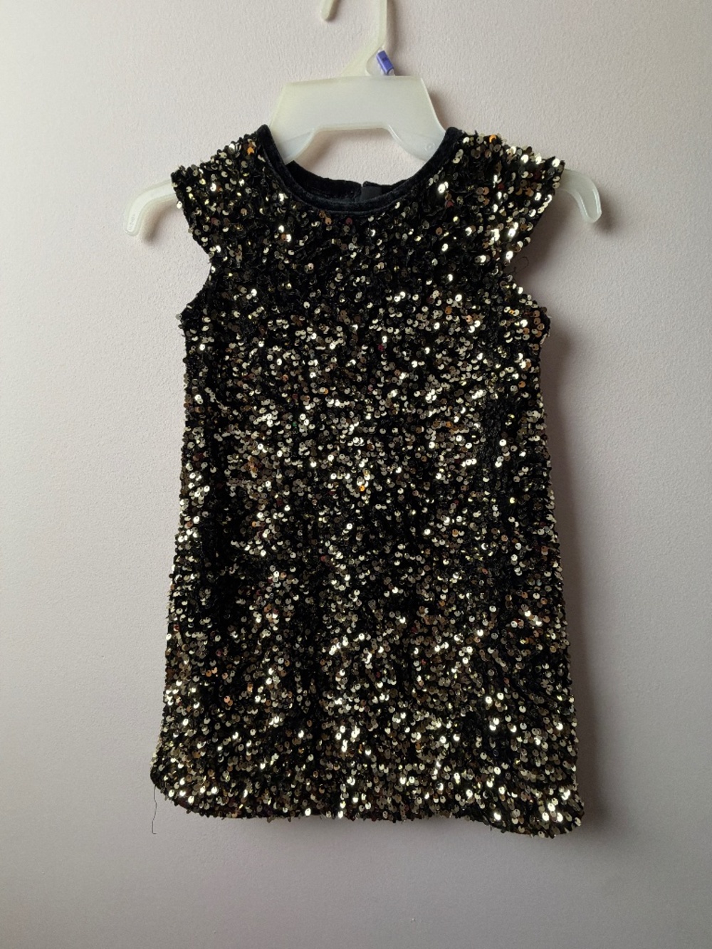 Cupcakes and Cashmere Girls Gold Sequin Party Dress Size 5